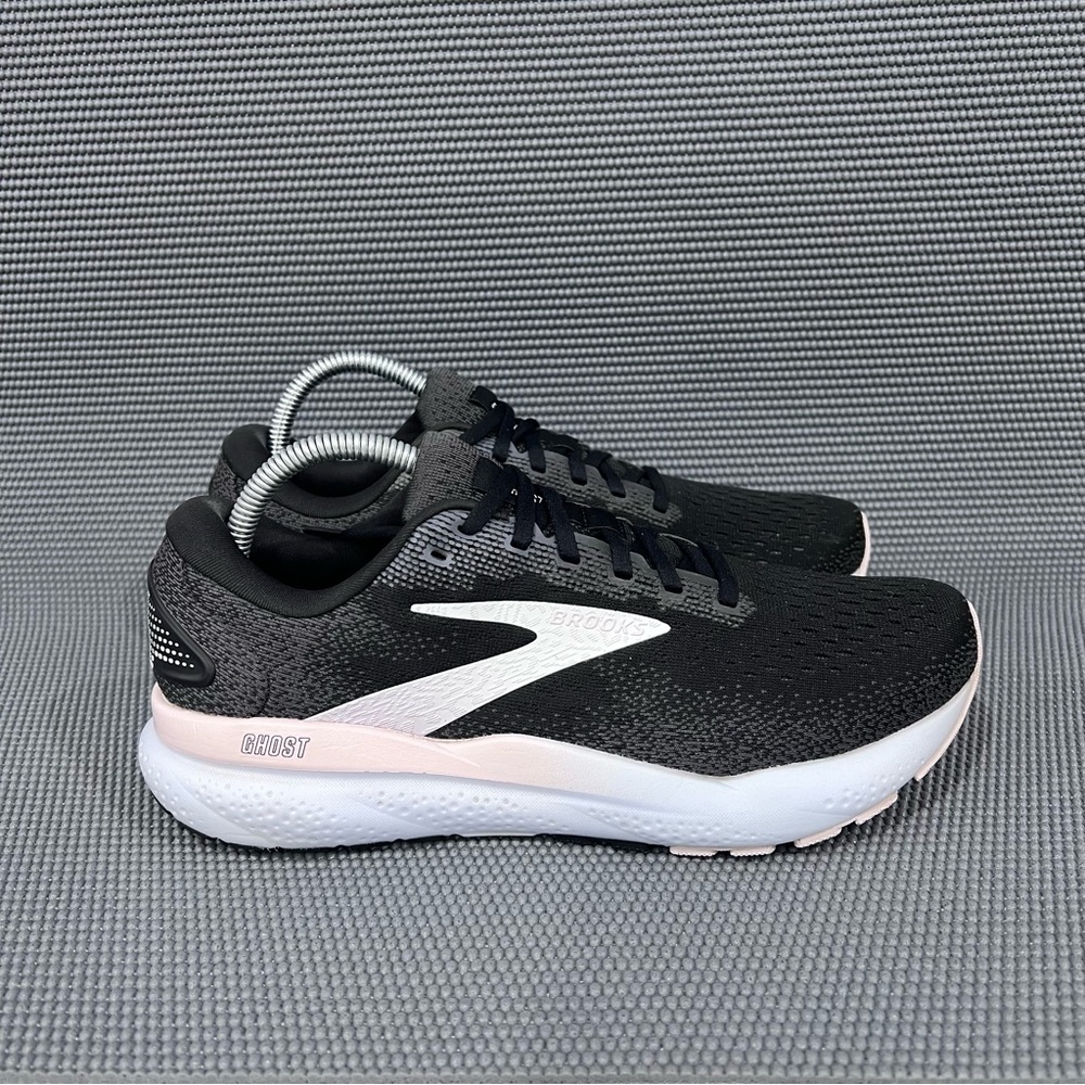 Brooks Ghost 16 Womens Athletic Running Cross Training Sneaker Sz 9.5 Black